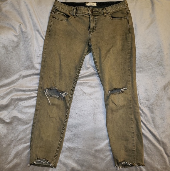 Free People Denim - Free People Distressed Jeans